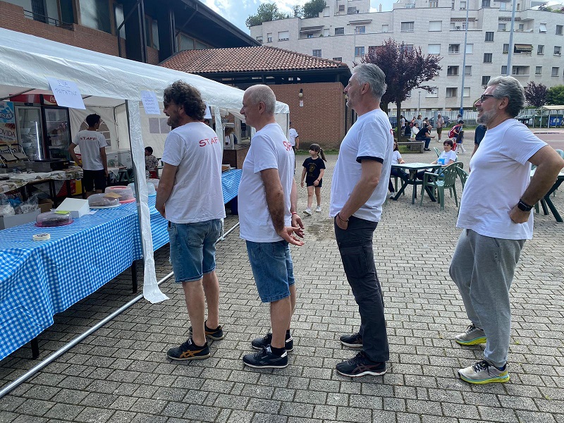 Caricamento immagine in corso...